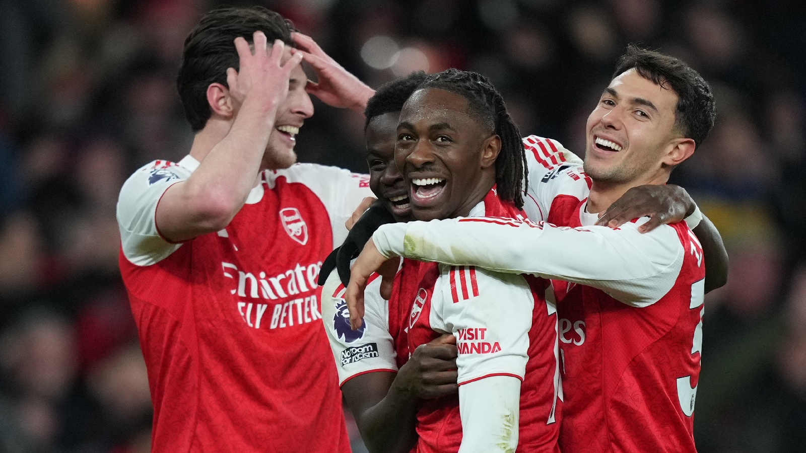 Ezes Hat Trick Humiliates Tottenham as Arsenal Soar to Premier League Lead: North London Derby Demolished!
