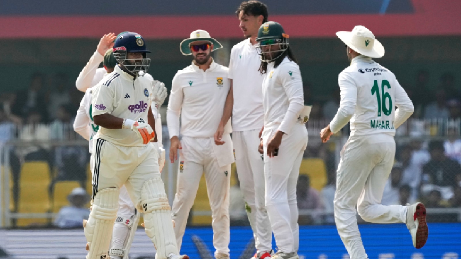 Shastri Blasts Indias Ordinary Batting After Collapse: Not a Pitch to Be 142 for 7!
