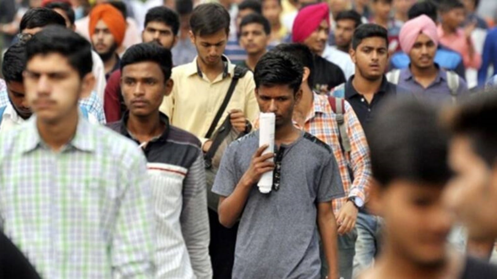 Gig Workers Win Big: Amazon, Flipkart, Swiggy, Zomato to Fund Historic Welfare Program, Offering Security at Last!