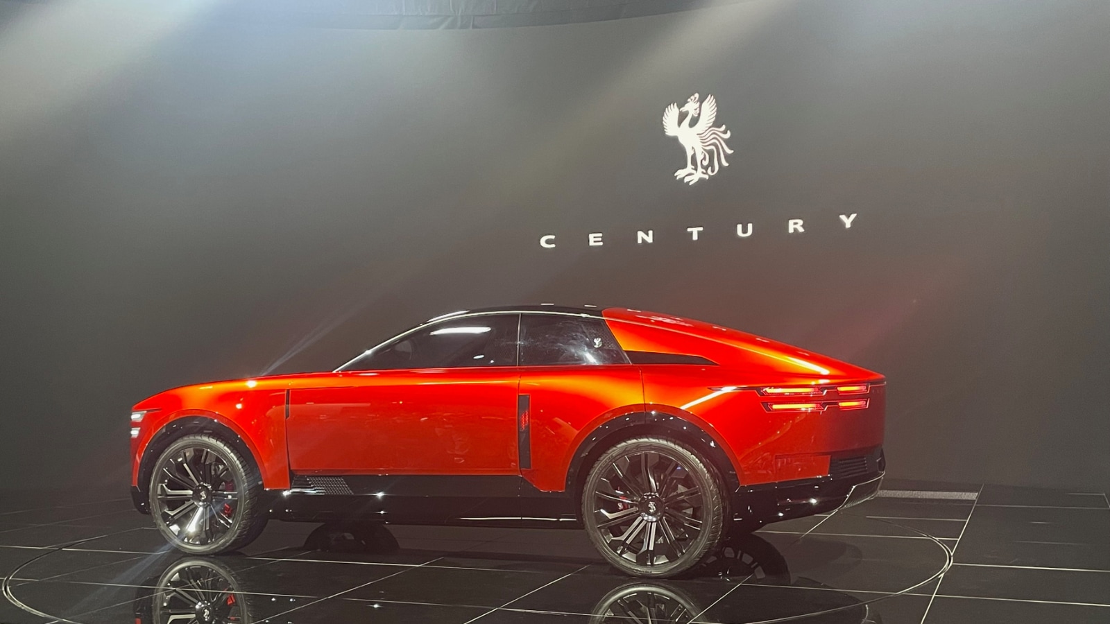 Japans Auto Giants Reboot: Solid-State Batteries, Tech Alliances, and a Hybrid Future to Challenge EV Dominance.